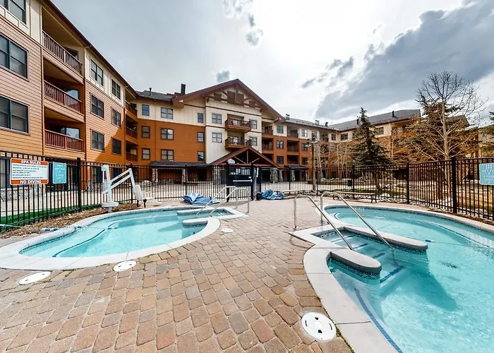 Apartment Copper Springs 430 *